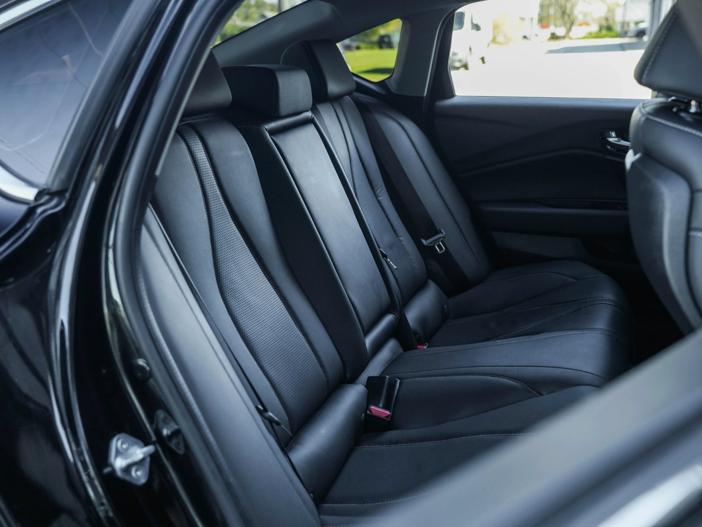 Used 2022 Acura TLX w/ Technology Package FWD image 34