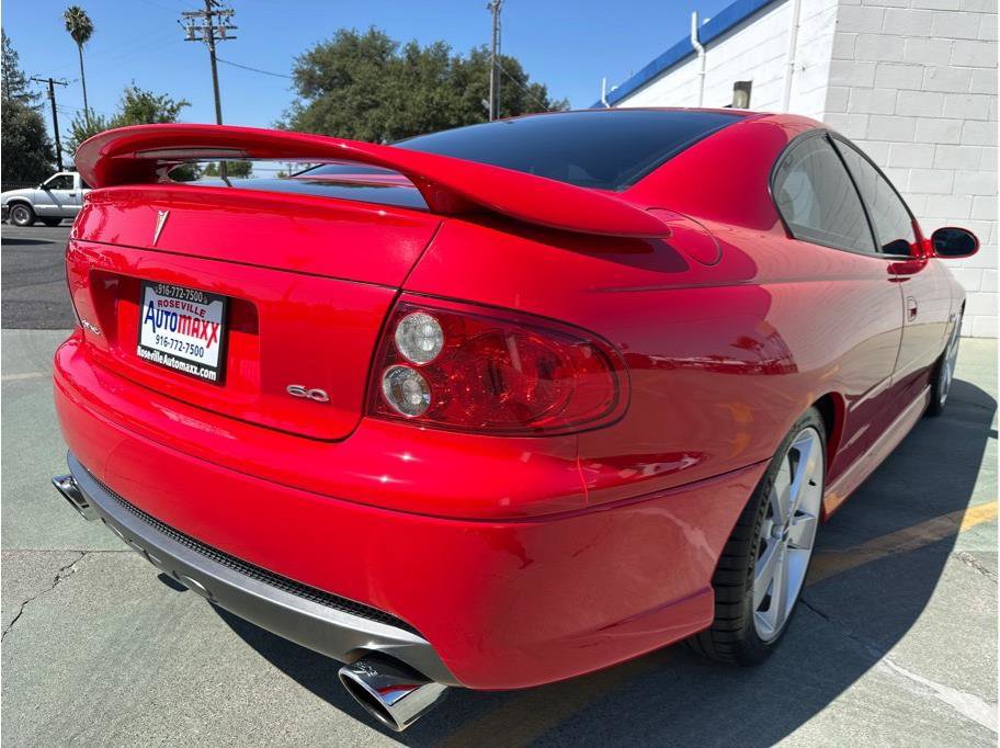 Used 2005 Pontiac GTO image 10