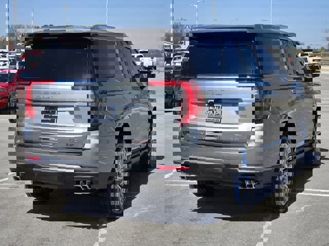 New 2026 GMC Yukon Denali w/ Denali Reserve Package image 4