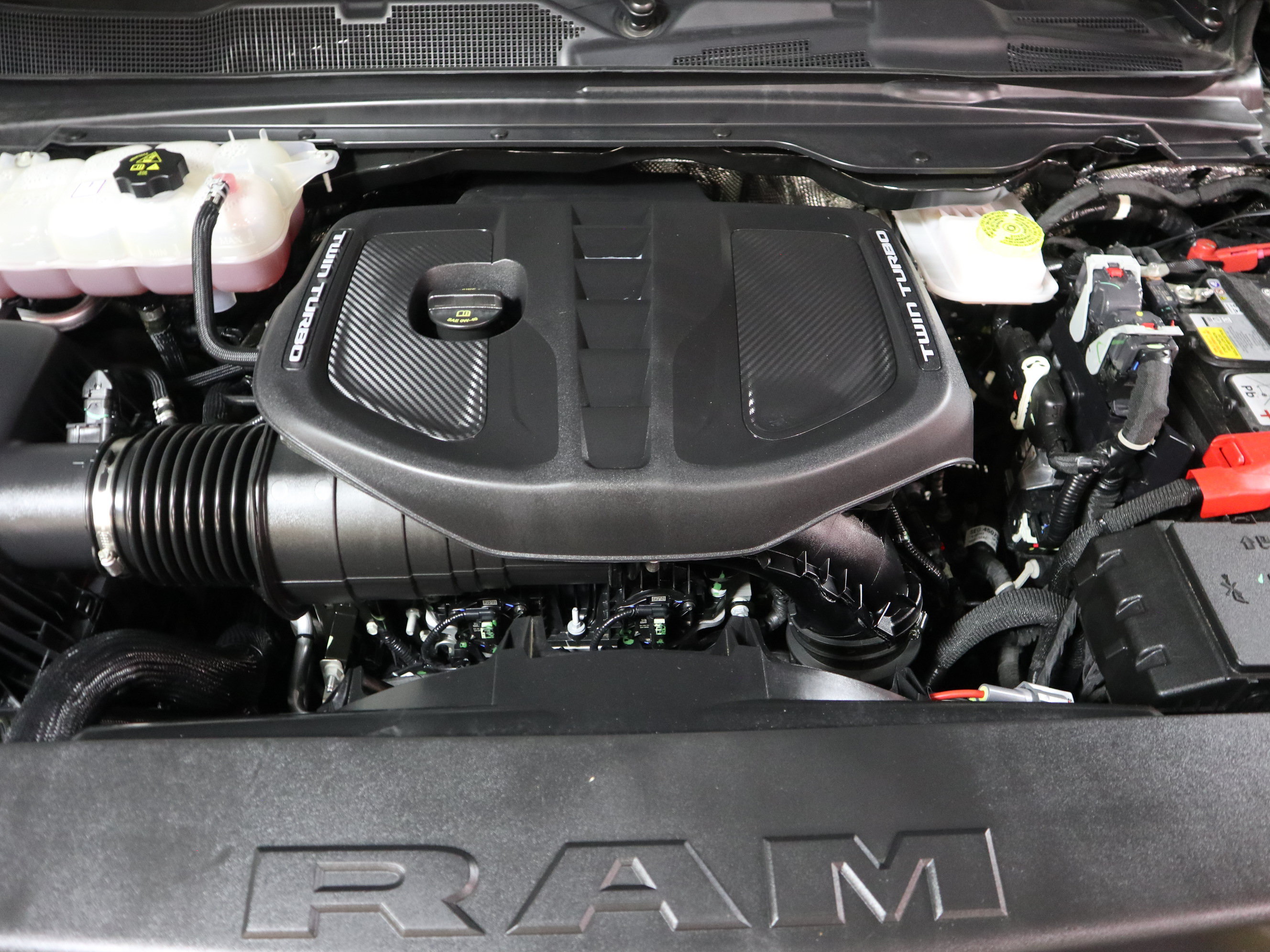 Used 2026 RAM 1500 Limited w/ Bed Utility Group AWD/4WD image 14
