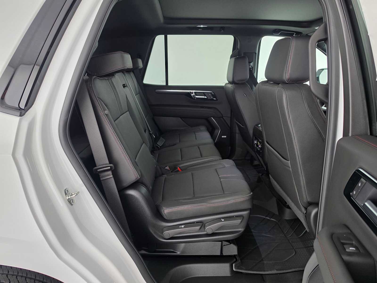 New 2026 Chevrolet Tahoe RST w/ Comfort Package AWD/4WD image 12
