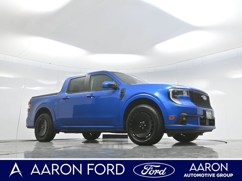 Used 2025 Ford Maverick Lobo image 3
