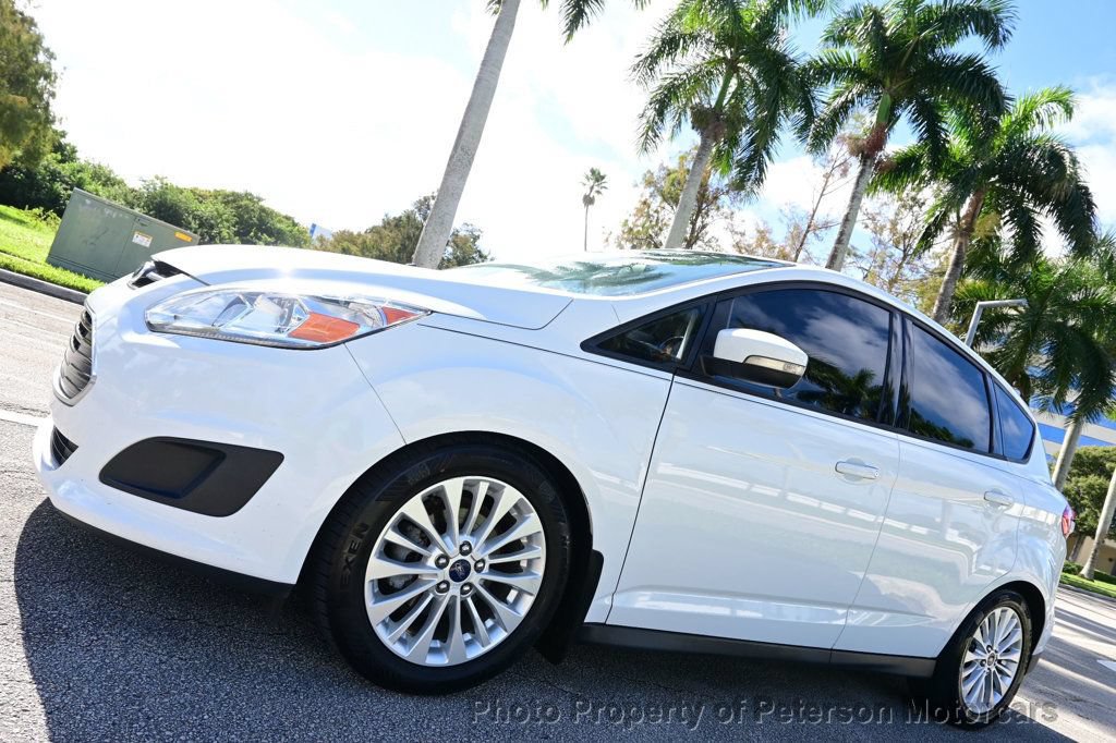 Used 2017 Ford C-MAX SE w/ Equipment Group 201A FWD image 9