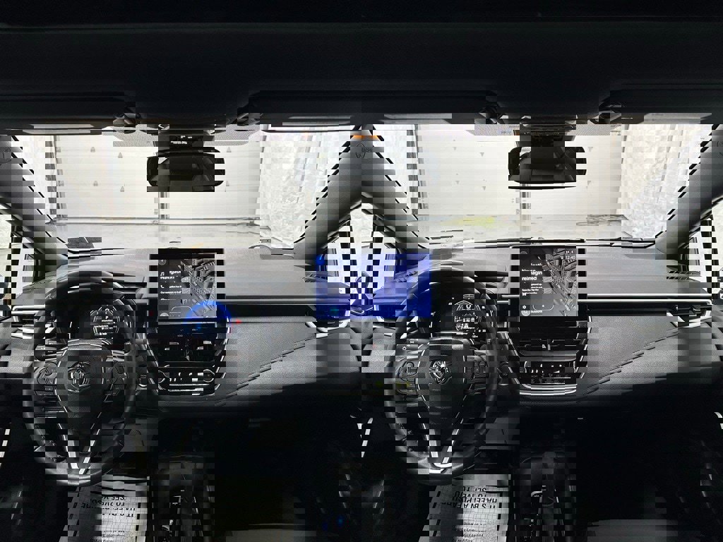 Used 2025 Toyota Corolla XSE image 42