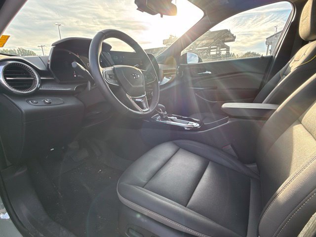 Used 2025 Chevrolet Trax ACTIV w/ Driver Confidence Package FWD image 10