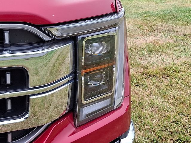 Used 2021 Ford F150 Lariat w/ Equipment Group 502A High AWD/4WD image 8