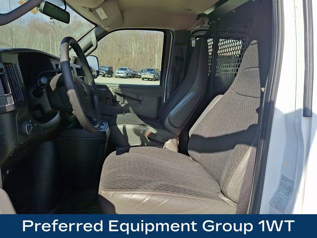 Used 2024 GMC Savana 2500 w/ Driver Convenience Package image 2