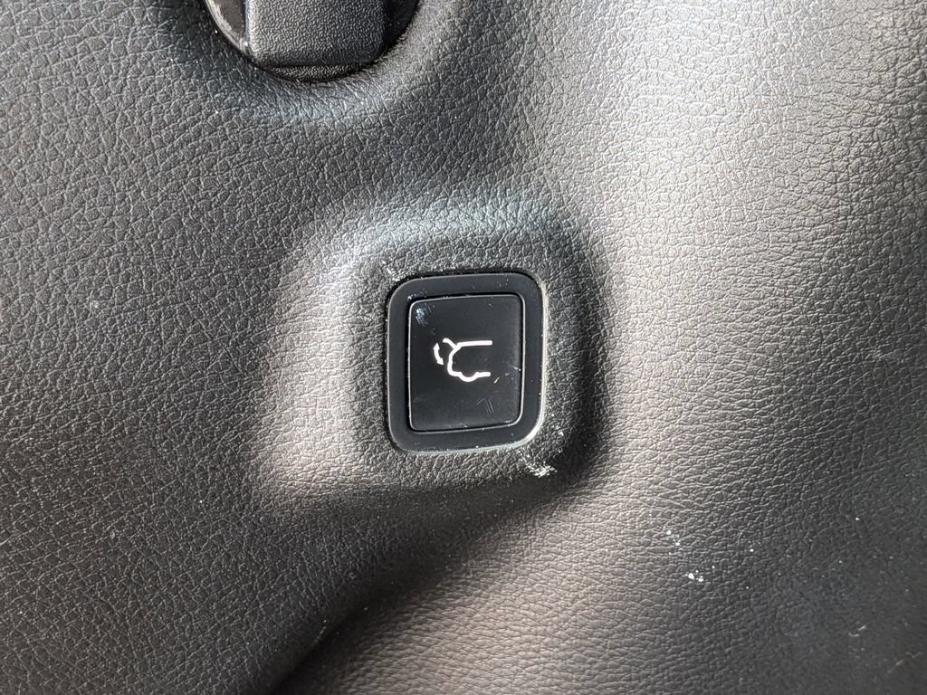Certified 2022 Jeep Compass Latitude w/ Convenience Group AWD/4WD image 9