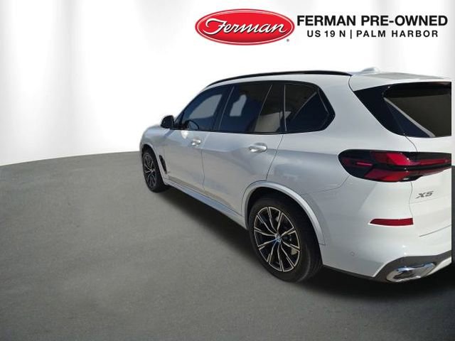 Certified 2026 BMW X5 xDrive40i w/ Executive Package image 5