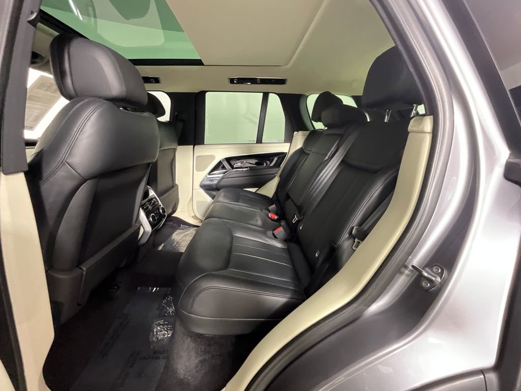 Certified 2023 Land Rover Range Rover SE AWD/4WD image 25