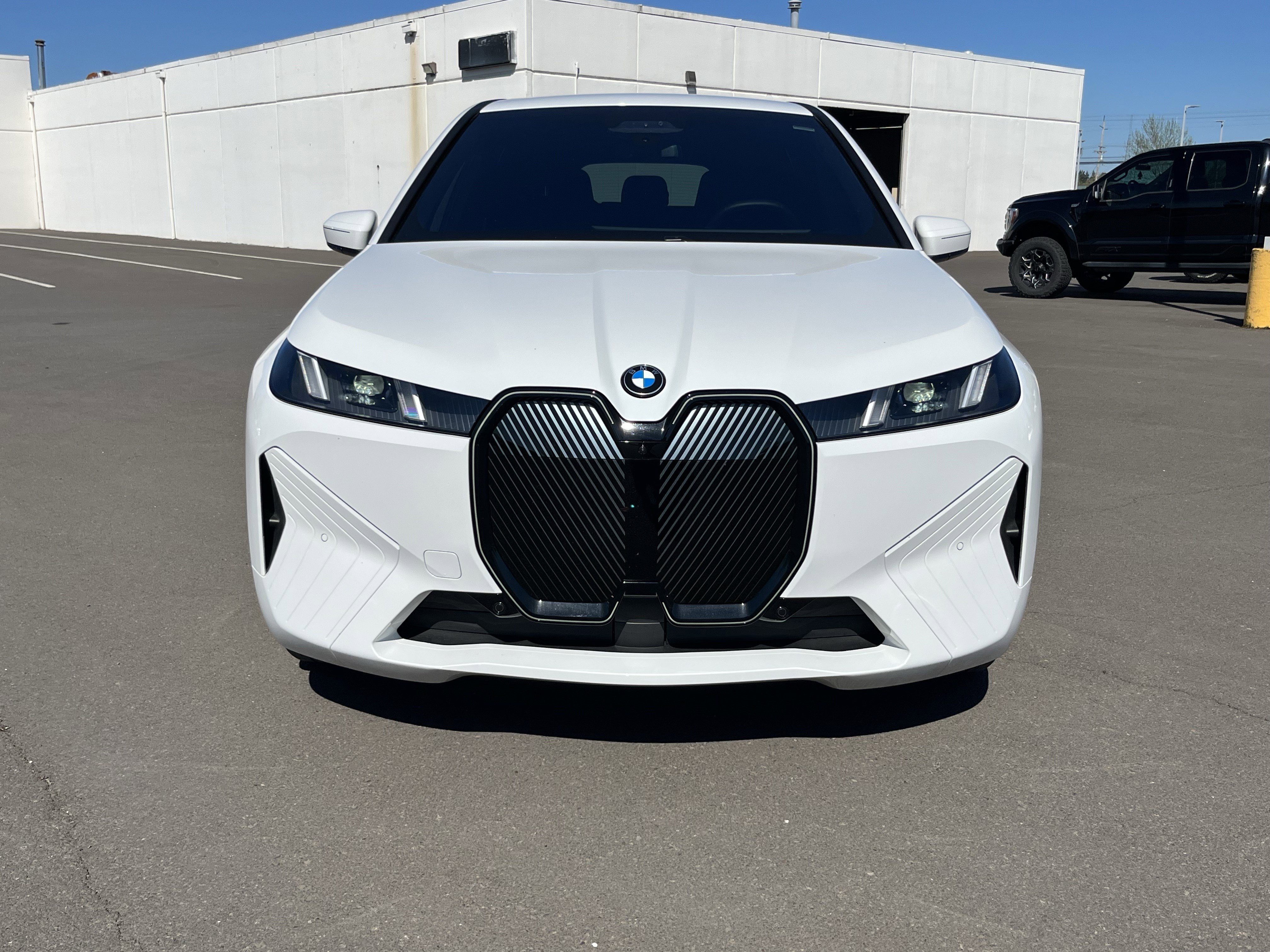 Used 2026 BMW iX xDrive45 image 8