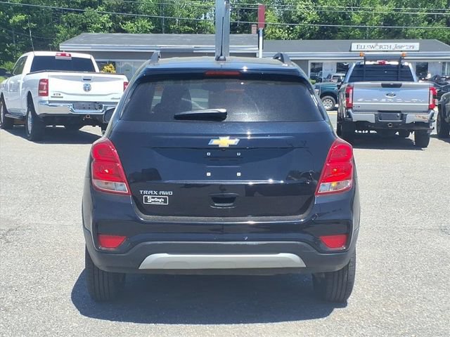 Used 2022 Chevrolet Trax LT w/ Premium Seat Package AWD/4WD image 6