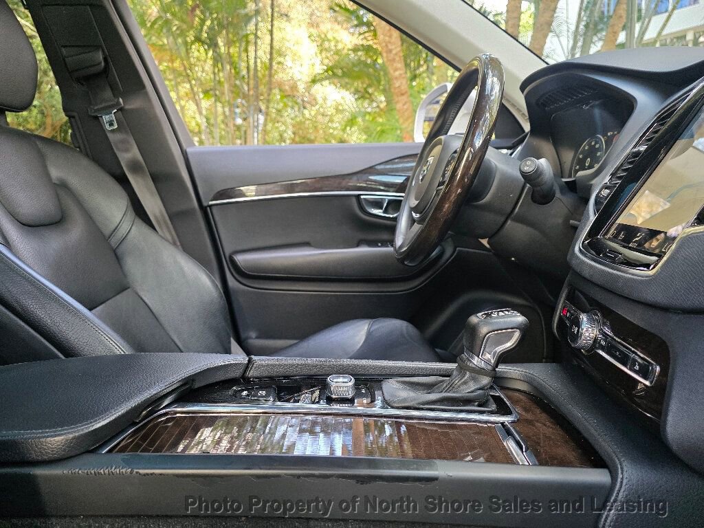 Used 2016 Volvo XC90 T6 Momentum w/ Momentum Plus Package AWD/4WD image 46