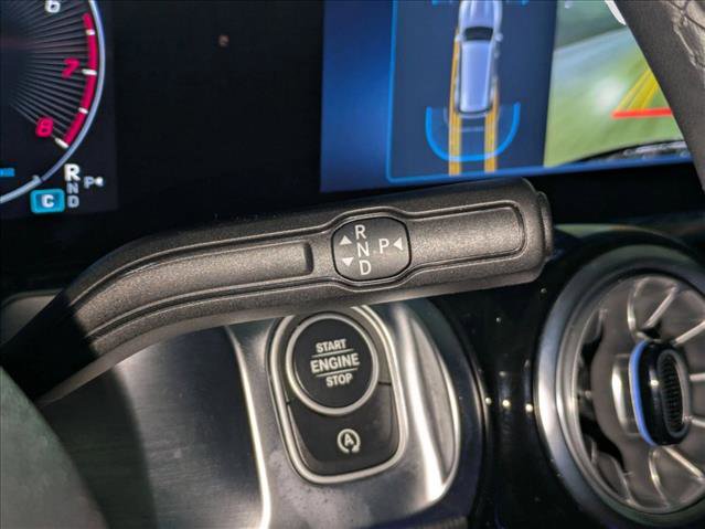 Certified 2025 Mercedes-Benz GLB 250 4MATIC image 15