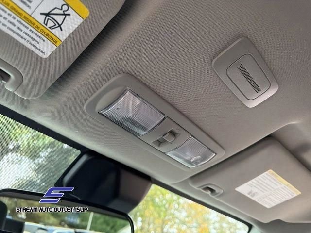 Used 2022 Nissan Frontier S w/ Technology Package image 38