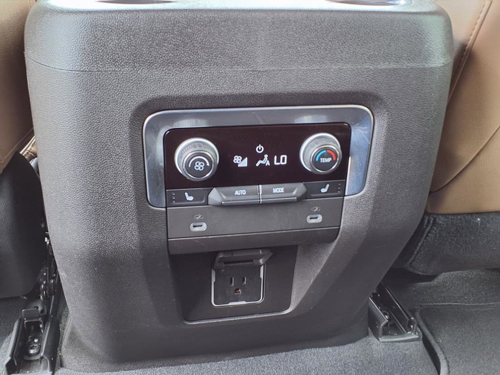 Certified 2021 Chevrolet Tahoe Premier w/ Premium Package image 18