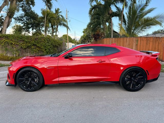 Used 2017 Chevrolet Camaro ZL1 image 5