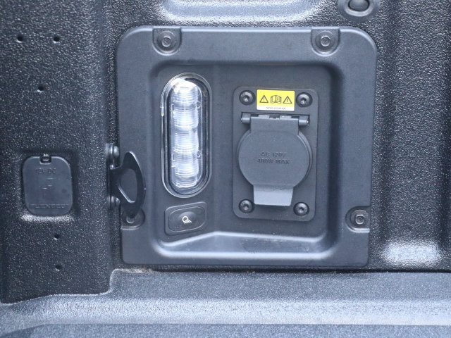 New 2026 Ford Maverick Lariat AWD/4WD image 16