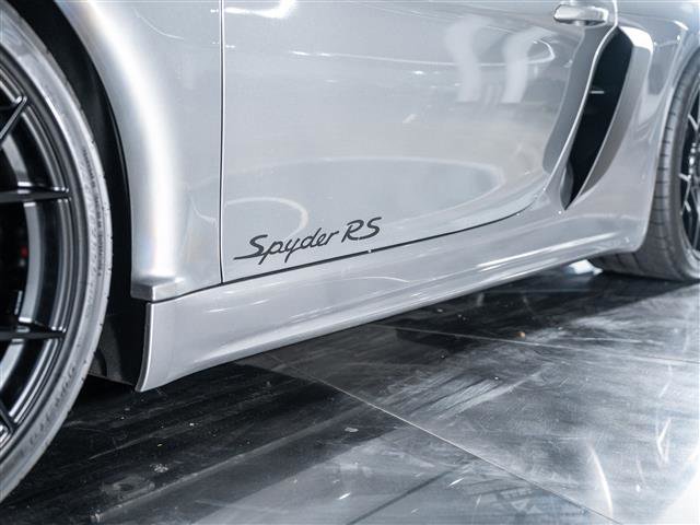 Certified 2025 Porsche 718 Boxster Spyder RS image 39
