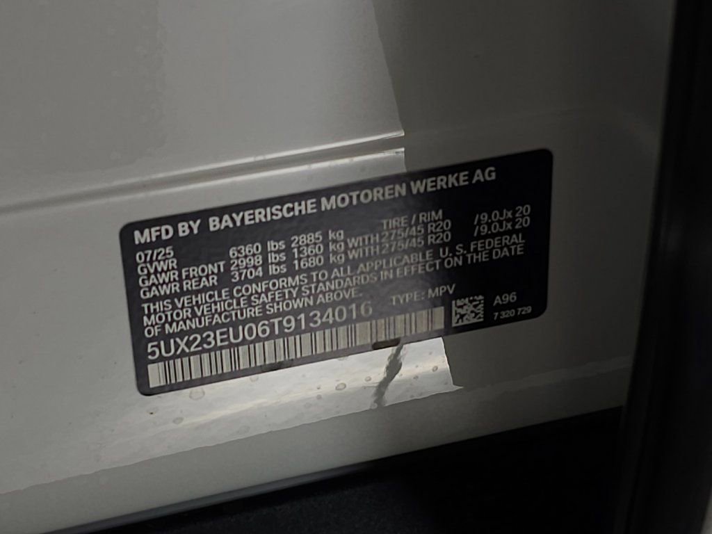 Used 2026 BMW X5 xDrive40i w/ Parking Assistance Package AWD/4WD image 30