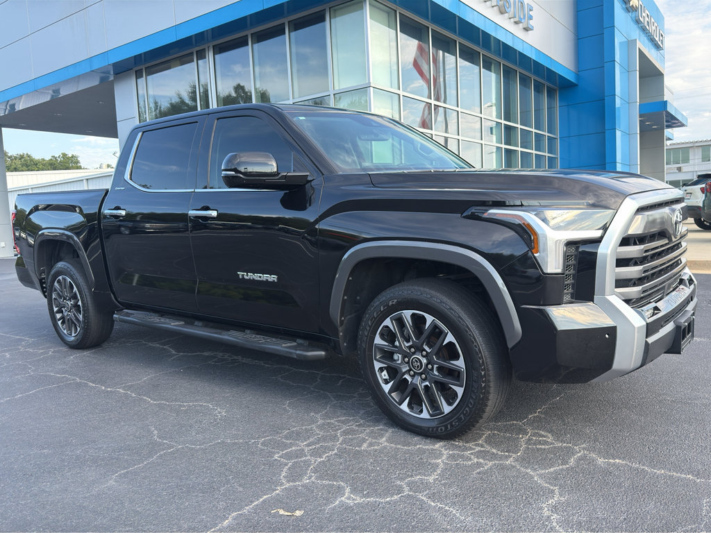 Used 2022 Toyota Tundra Limited AWD/4WD image 2