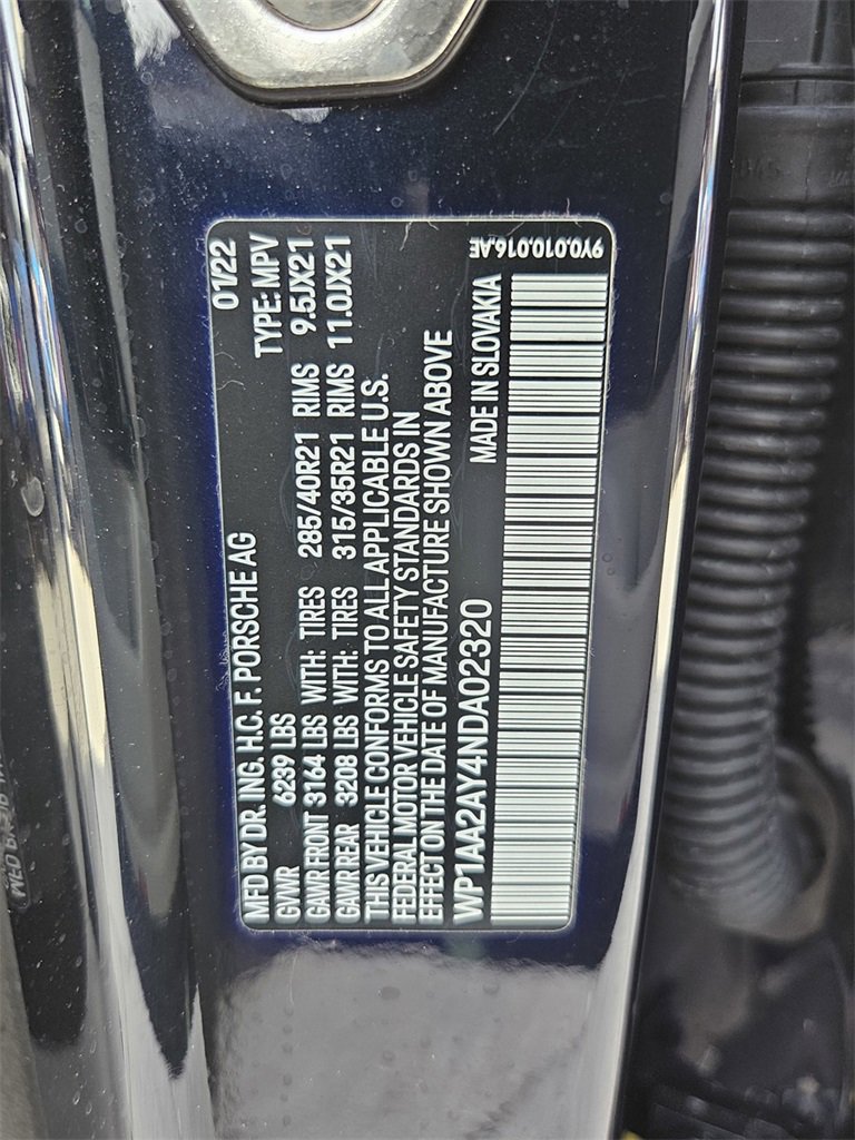 Used 2022 Porsche Cayenne image 47