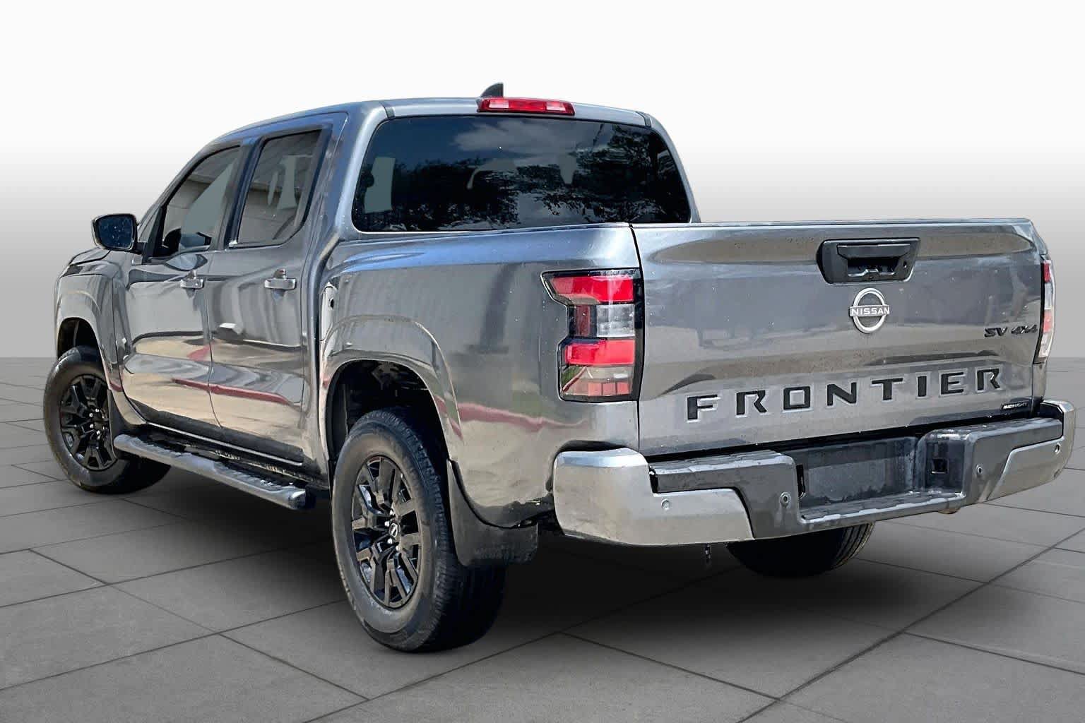Certified 2023 Nissan Frontier SV w/ Midnight Edition Package AWD/4WD image 11
