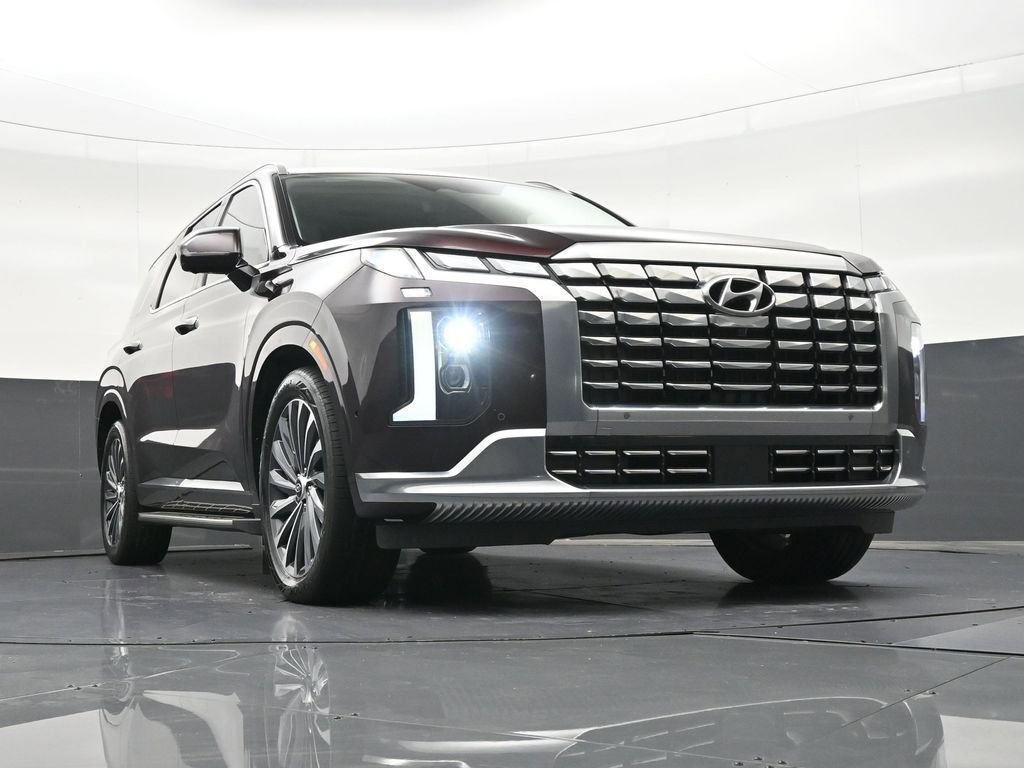 Used 2024 Hyundai Palisade Calligraphy image 31