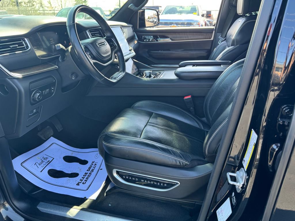 Used 2023 Jeep Grand Wagoneer Series II image 17