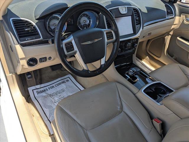 Used 2012 Chrysler 300 Limited RWD image 10