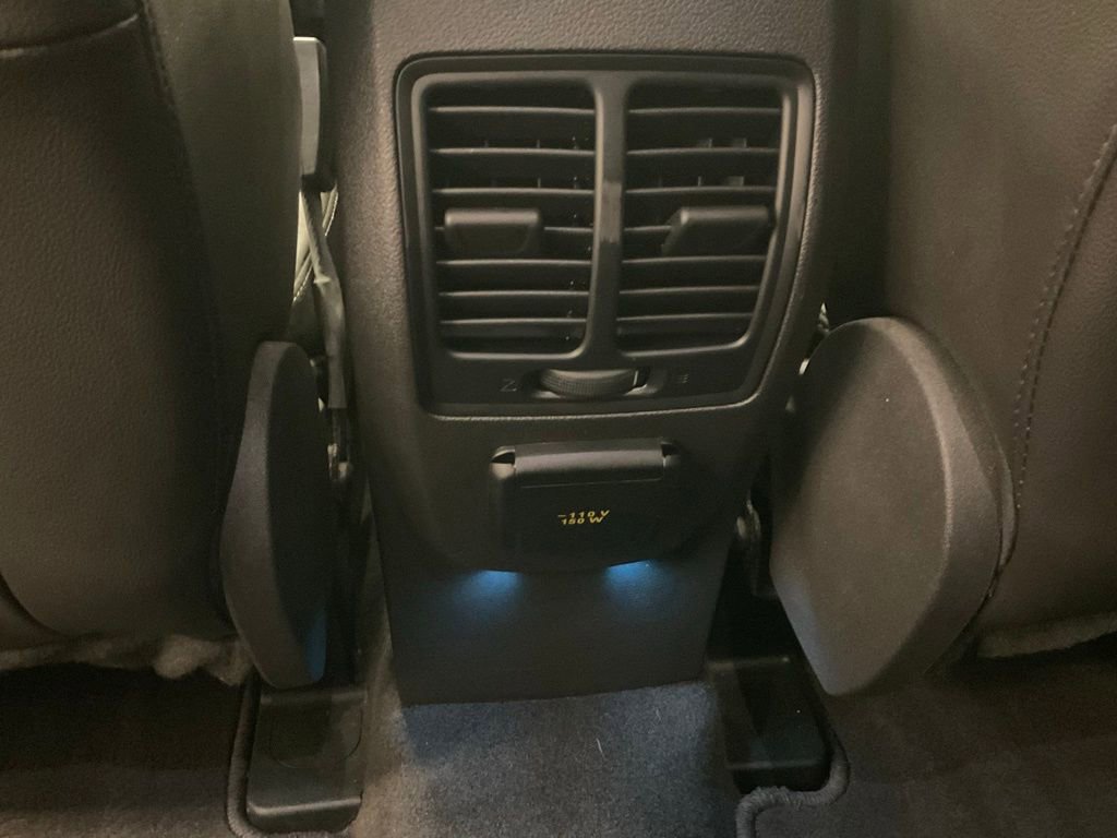 Used 2017 Ford Escape Titanium image 24