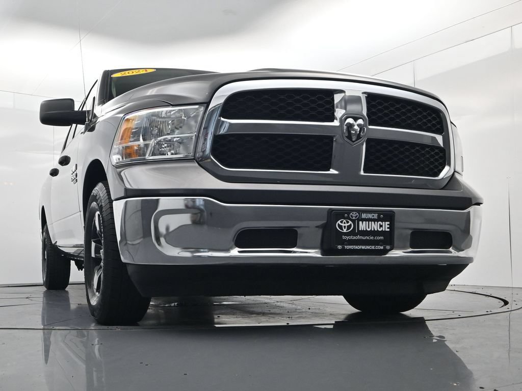 Used 2024 RAM 1500 Classic SLT RWD image 33