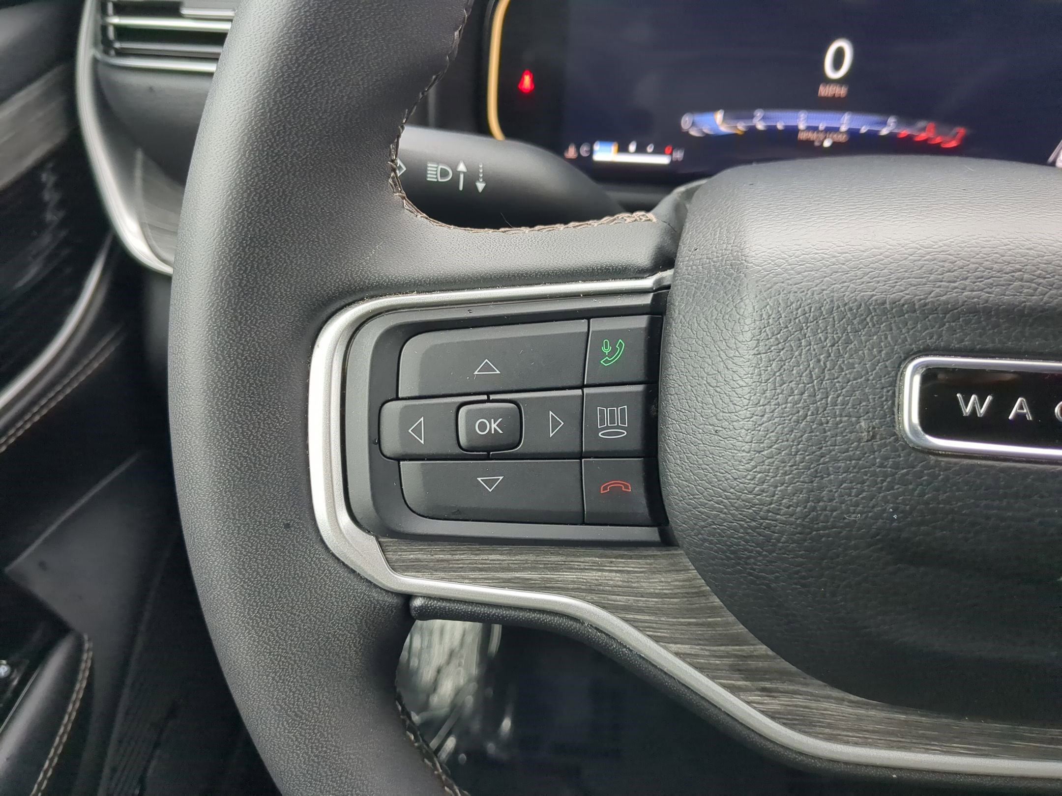 Used 2024 Jeep Wagoneer Series II image 19