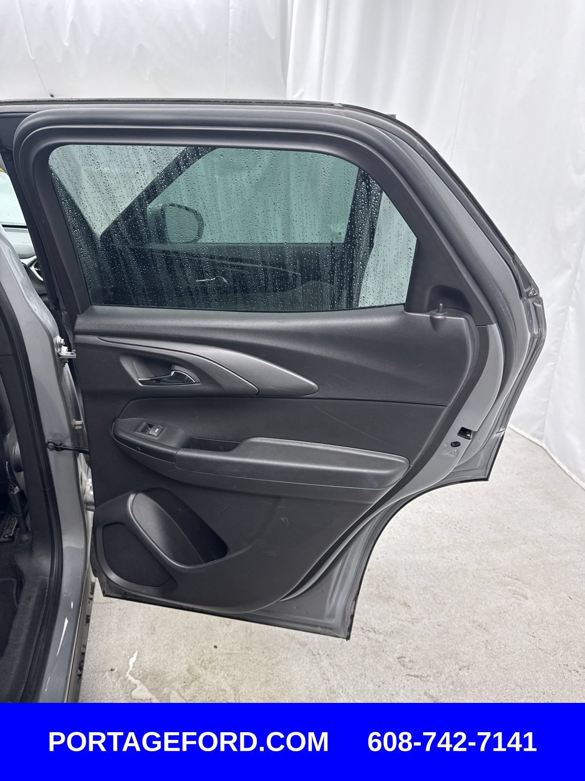 Used 2025 Chevrolet TrailBlazer LT AWD/4WD image 33