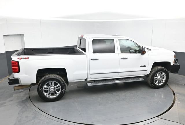 Used 2019 Chevrolet Silverado 2500 High Country w/ Duramax Plus Package image 41