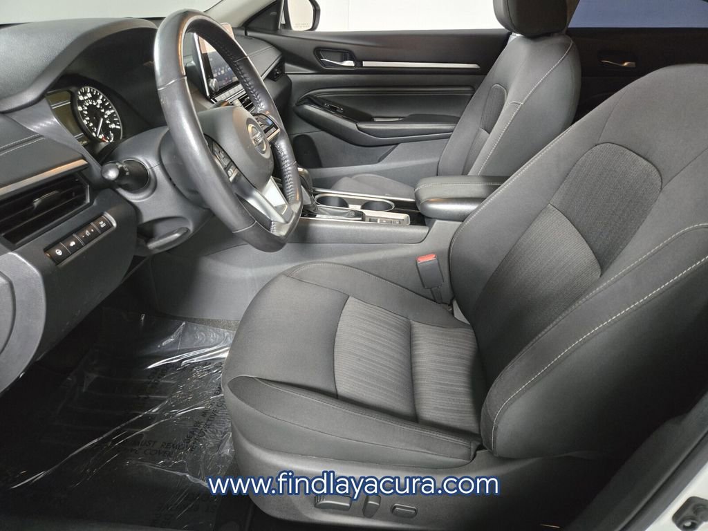 Used 2021 Nissan Altima 2.5 SV w/ SV Premium Package image 12