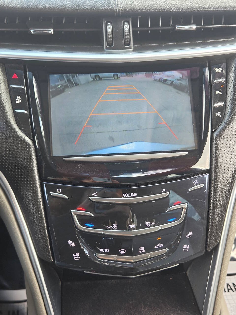 Used 2015 Cadillac XTS Luxury FWD image 9