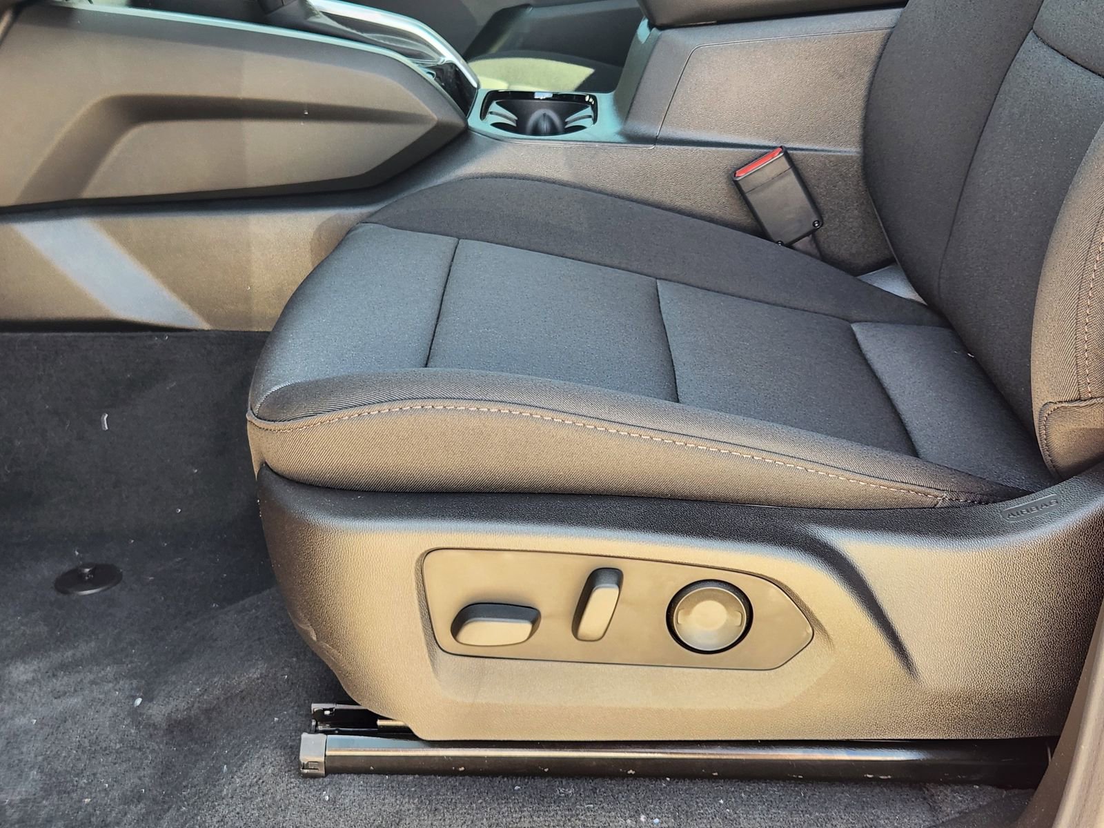 New 2026 Chevrolet Colorado W/T w/ WT Custom Package image 22