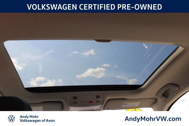 Used 2025 Volkswagen Jetta SE FWD image 26