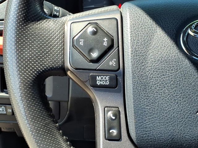 Used 2017 Toyota Tacoma SR5 AWD/4WD image 35
