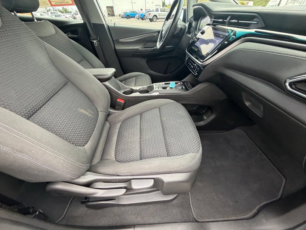 Used 2022 Chevrolet Bolt LT FWD image 35
