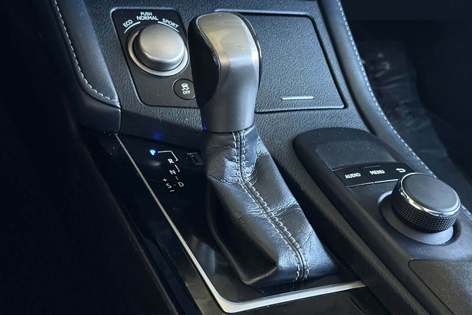 Used 2018 Lexus ES 350 w/ Accessory Package image 18
