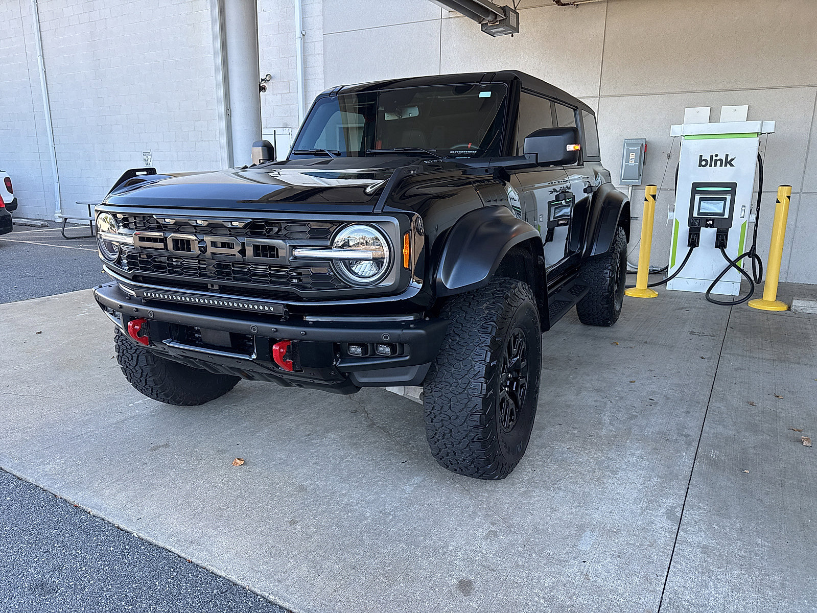 Used 2023 Ford Bronco Raptor image 2
