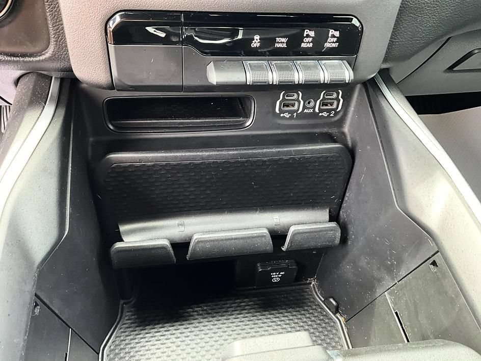 Used 2021 RAM 1500 Big Horn AWD/4WD image 25