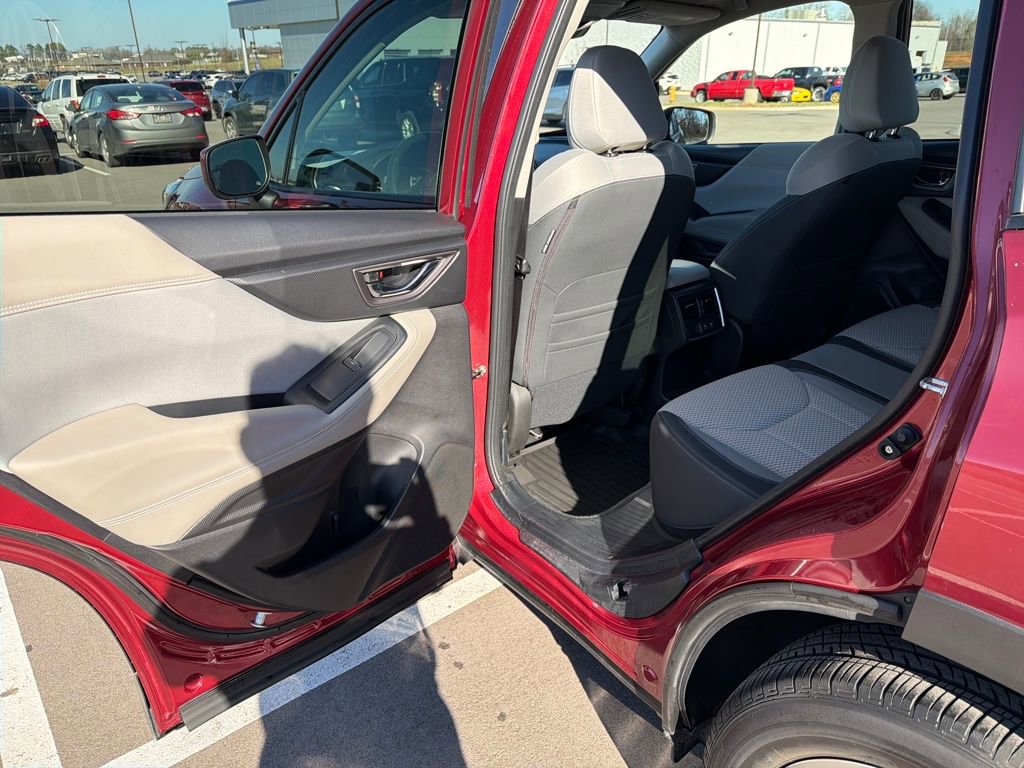 Used 2021 Subaru Forester Premium image 26