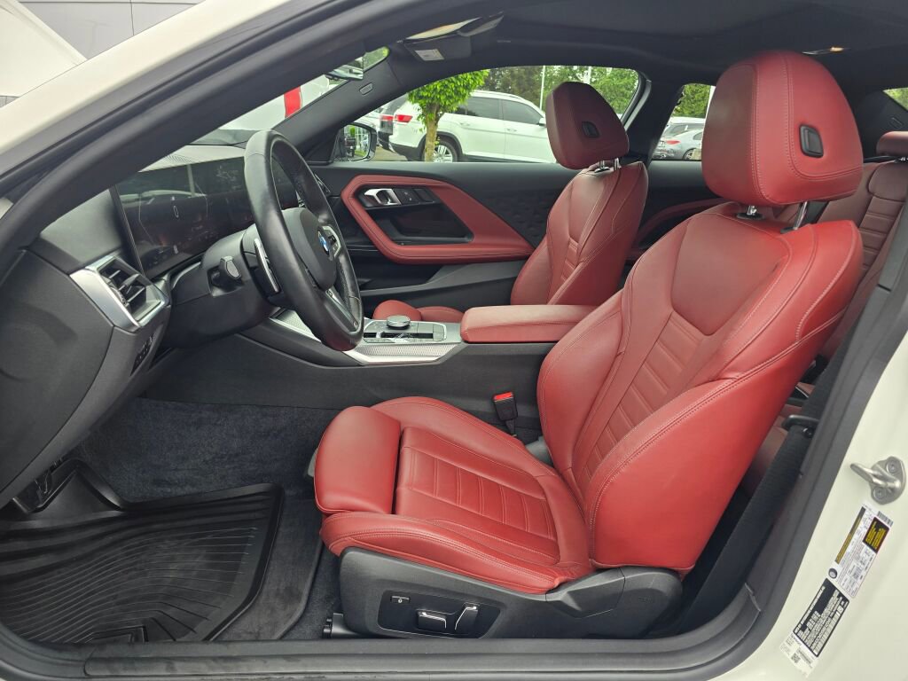 Used 2024 BMW M240i Coupe w/ Parking Assistance Package RWD image 12