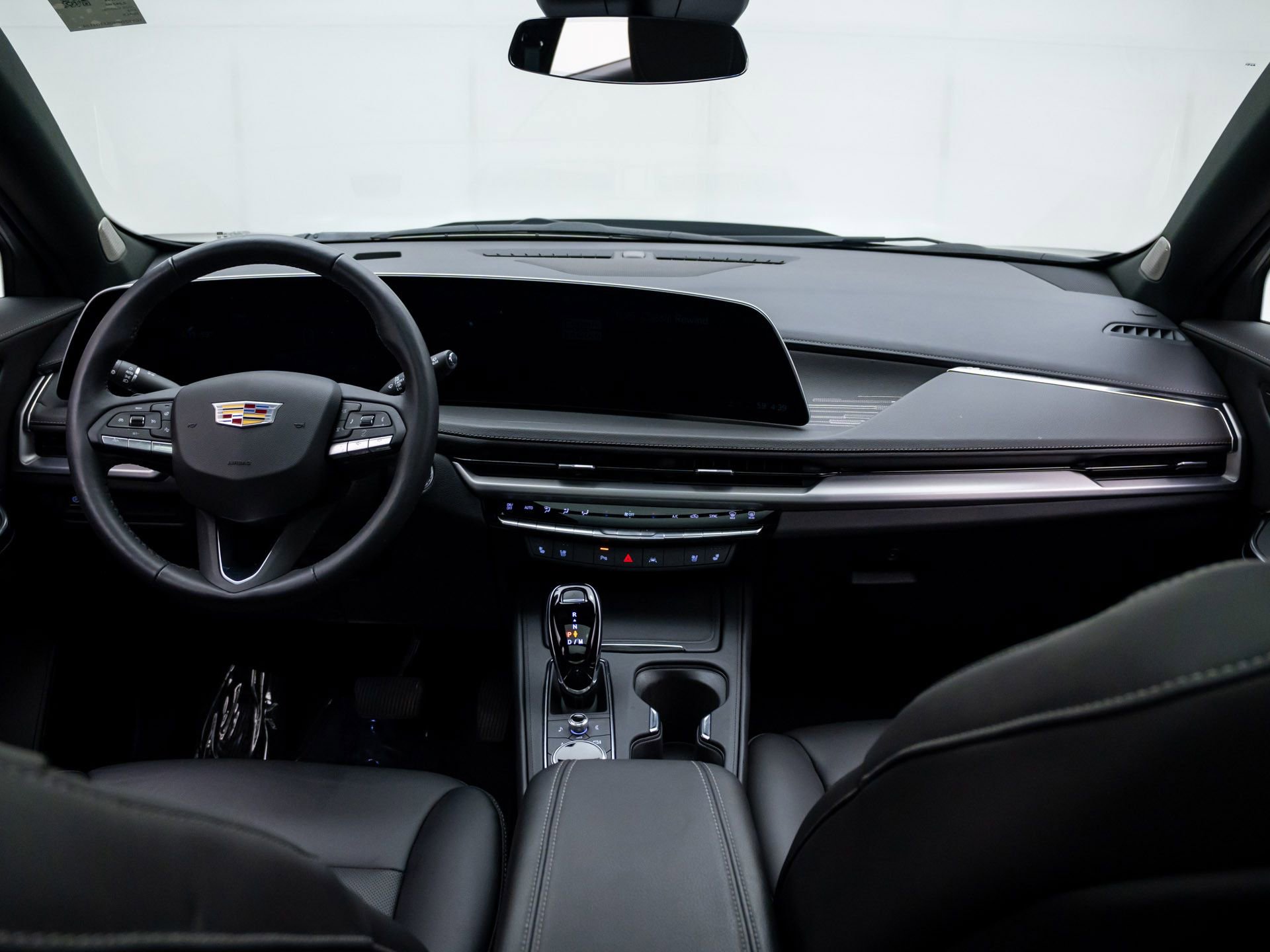 Certified 2025 Cadillac XT4 Premium Luxury AWD/4WD image 12