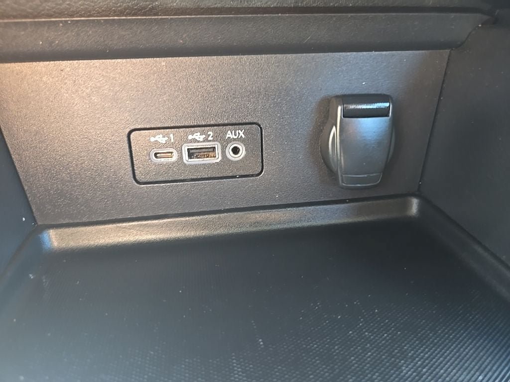 Used 2022 Nissan Sentra SV FWD image 20