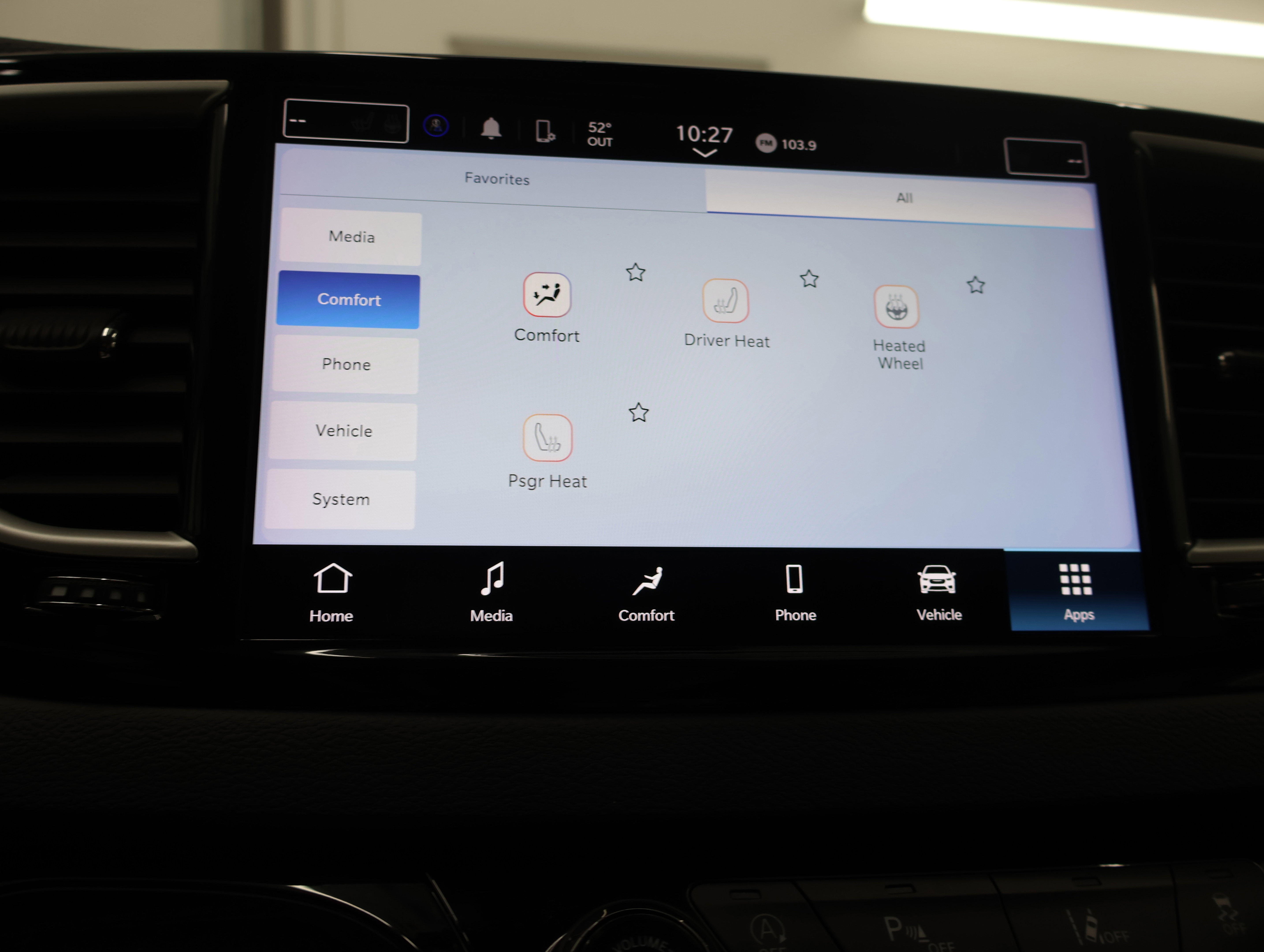 Used 2024 Chrysler Pacifica Touring-L image 57