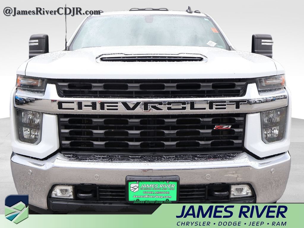 Used 2020 Chevrolet Silverado 2500 LT w/ Texas Edition AWD/4WD image 7